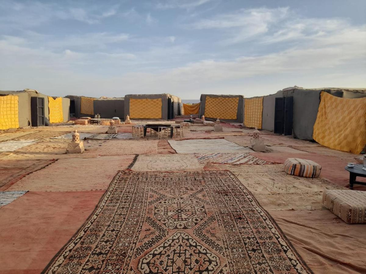 Villa Erg Chegaga Camp & Activites à M'Hamid El Ghizlane Extérieur photo