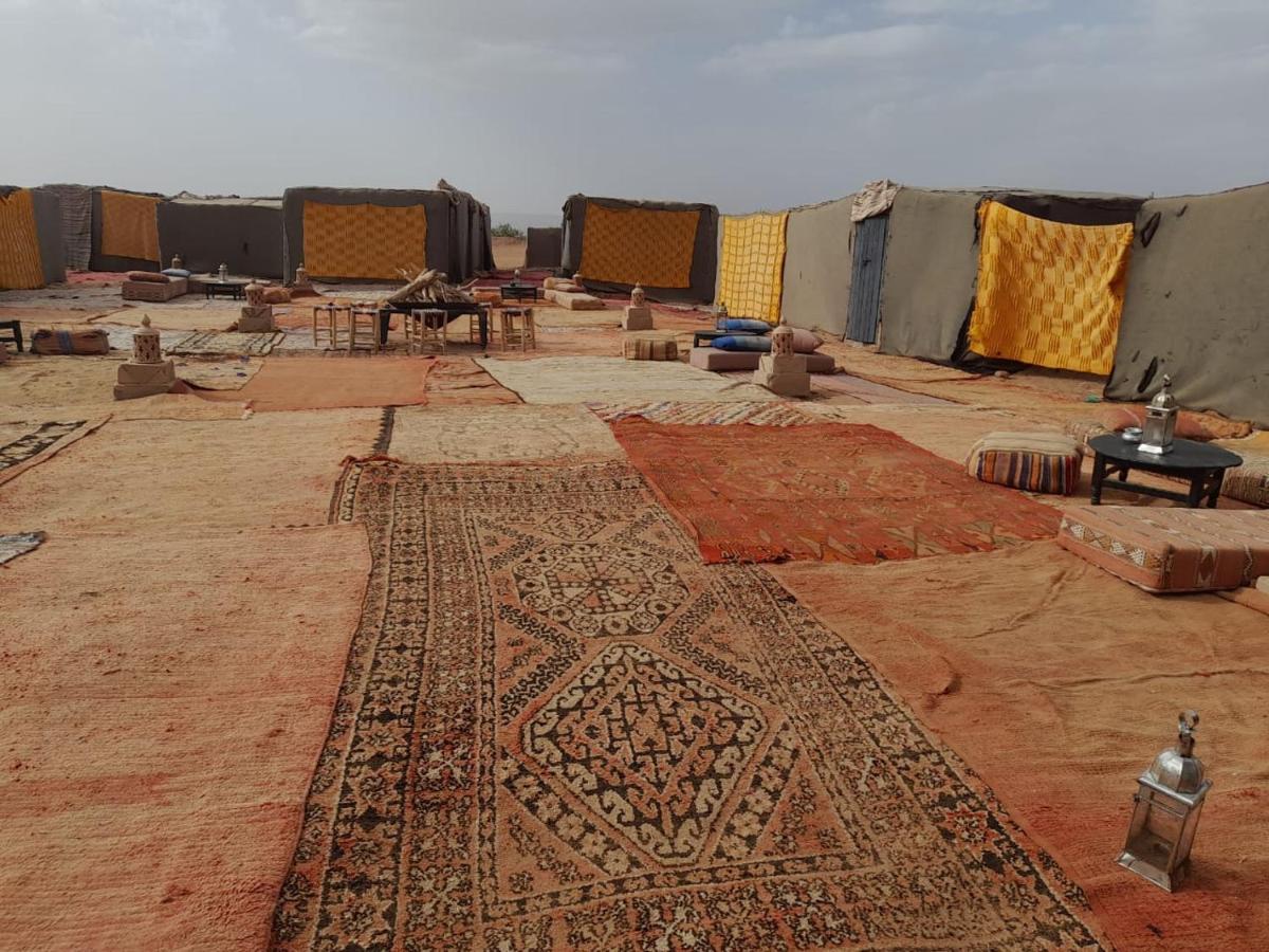 Villa Erg Chegaga Camp & Activites à M'Hamid El Ghizlane Extérieur photo